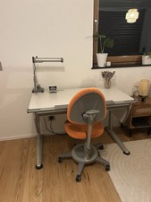 Schreibtisch Mit Stuhl Und